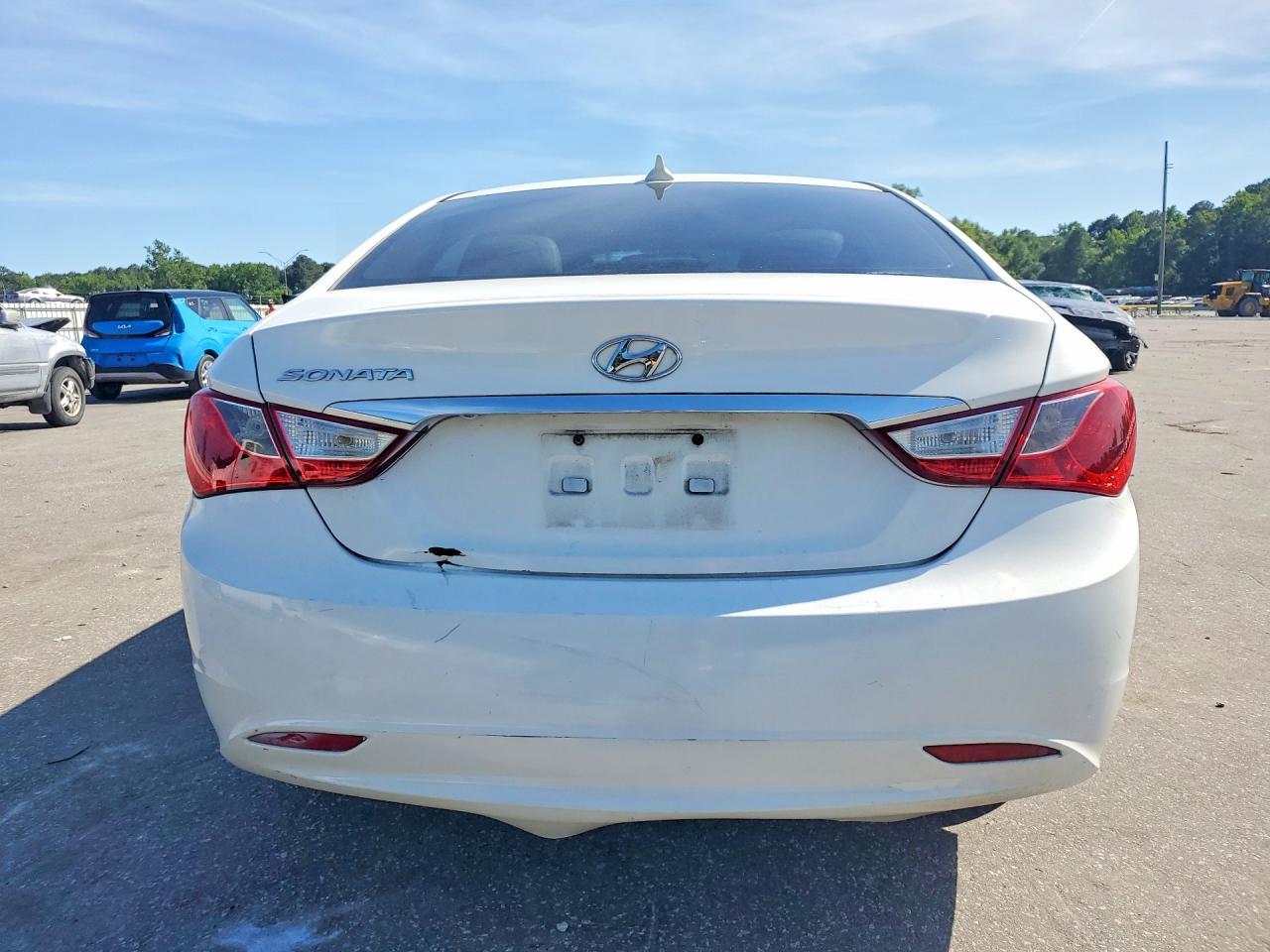 2012 HYUNDAI SONATA