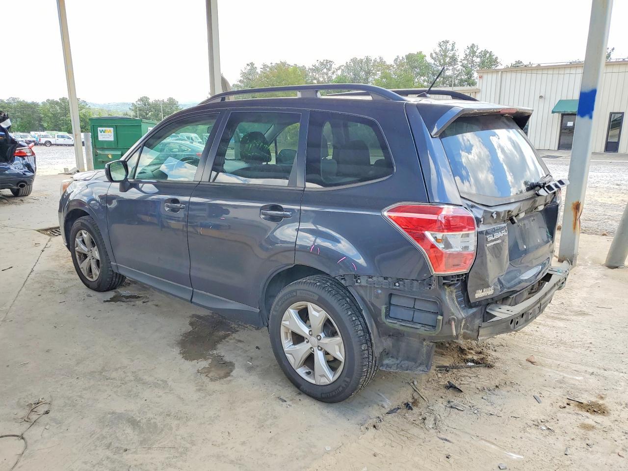 2015 SUBARU FORESTER
