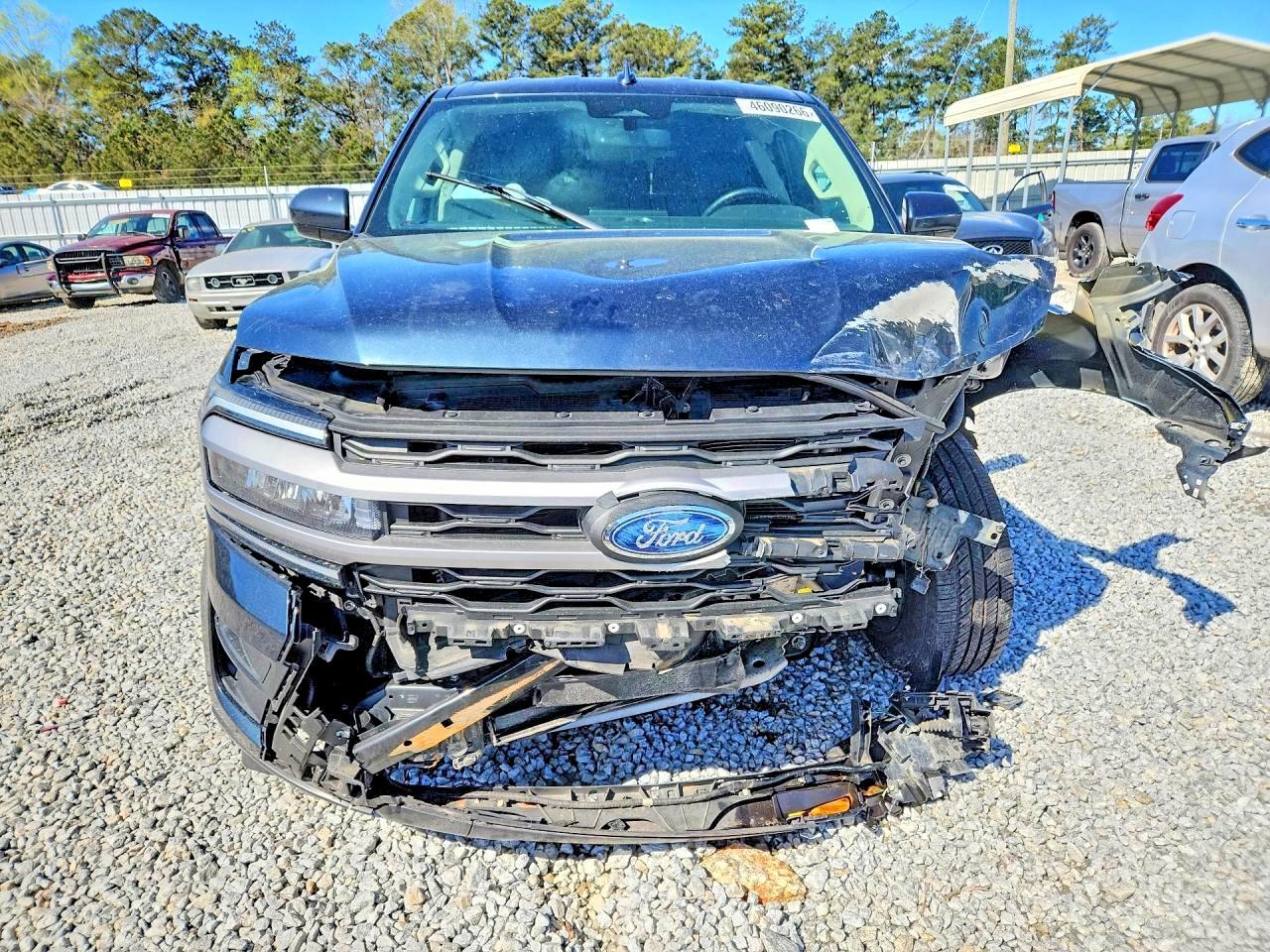 2022 FORD Expedition