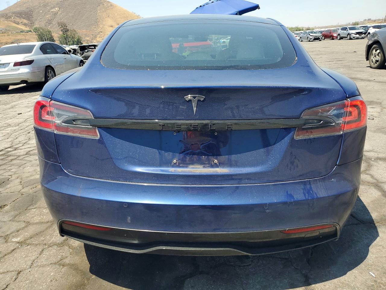2021 TESLA MODEL S