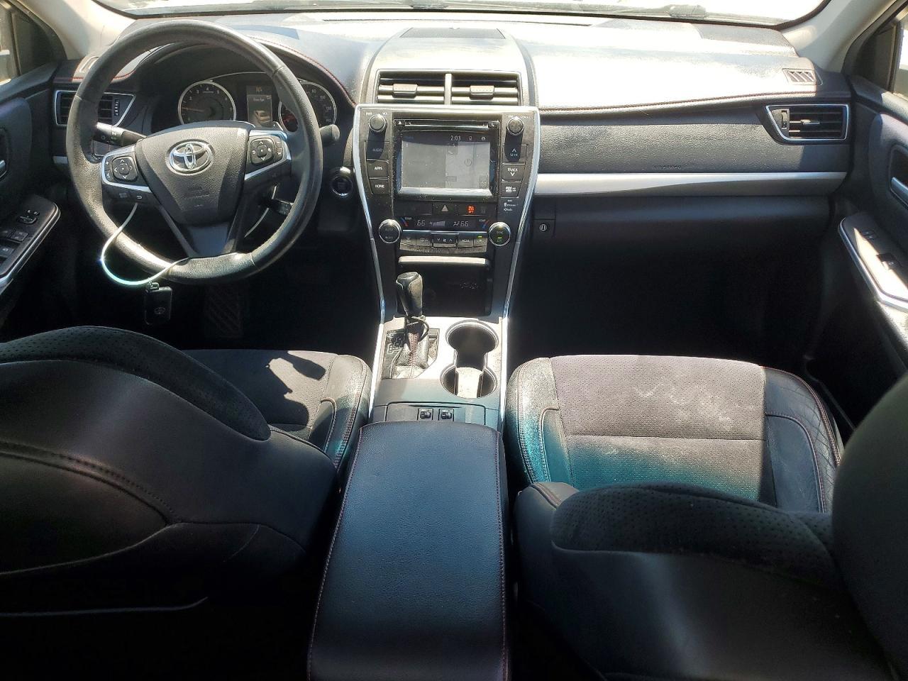 2015 TOYOTA CAMRY