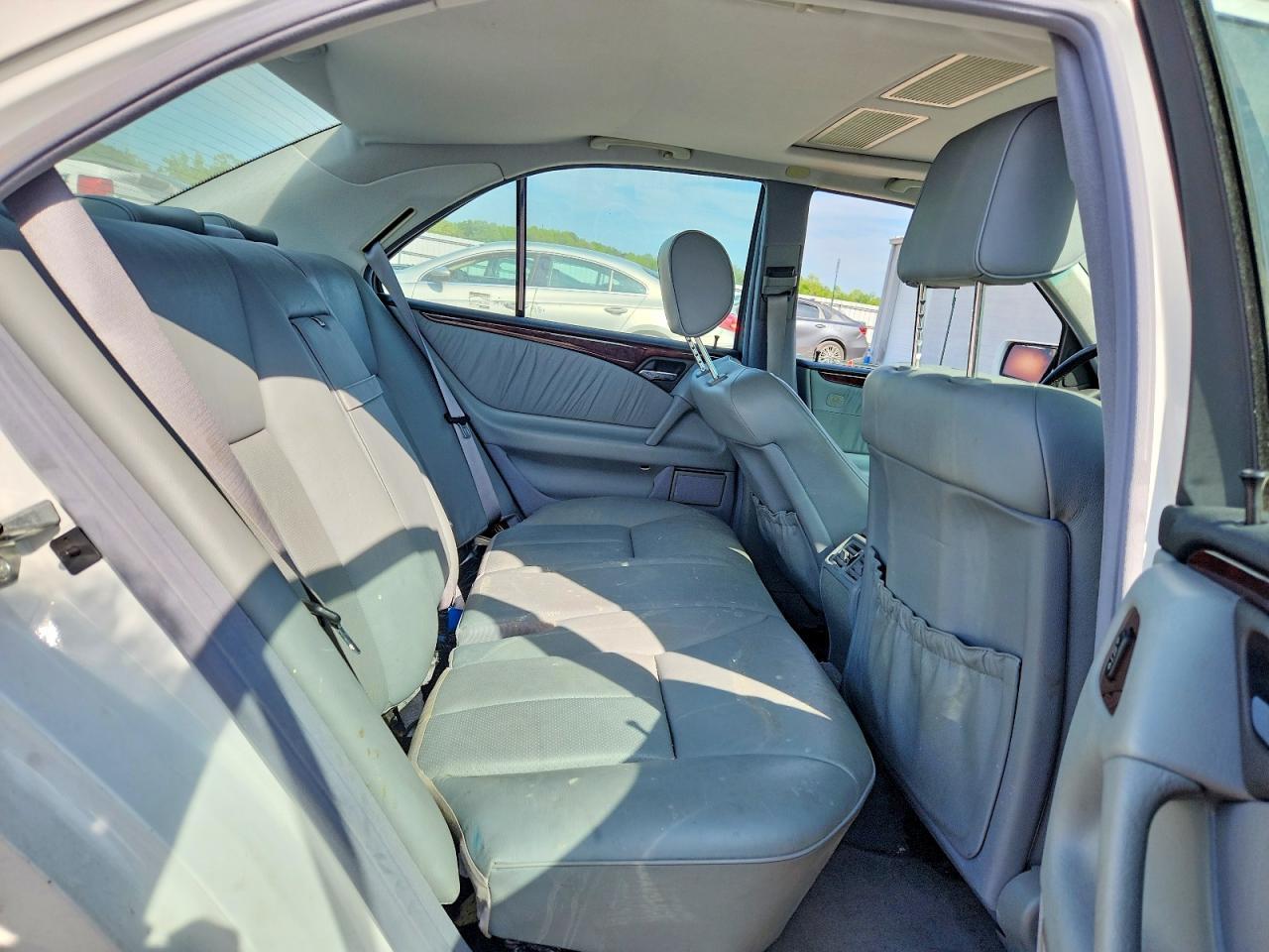 1999 MERCEDES-BENZ E-Class