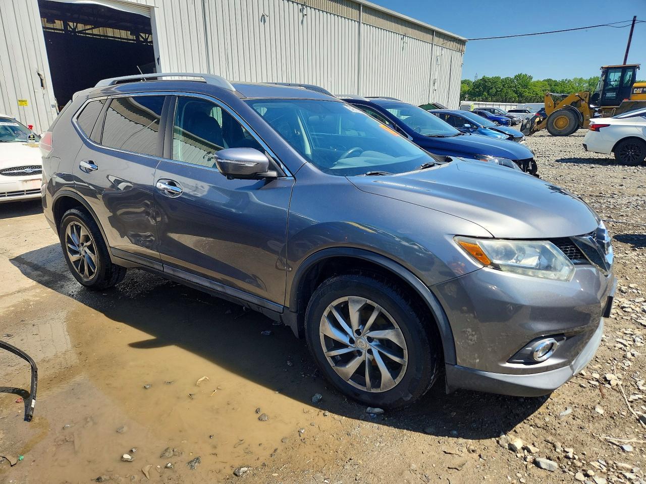 2015 NISSAN ROGUE