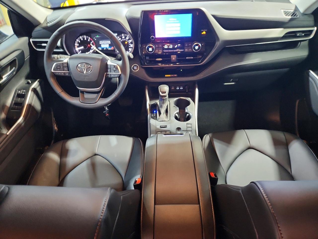 2026 TOYOTA HIGHLANDER