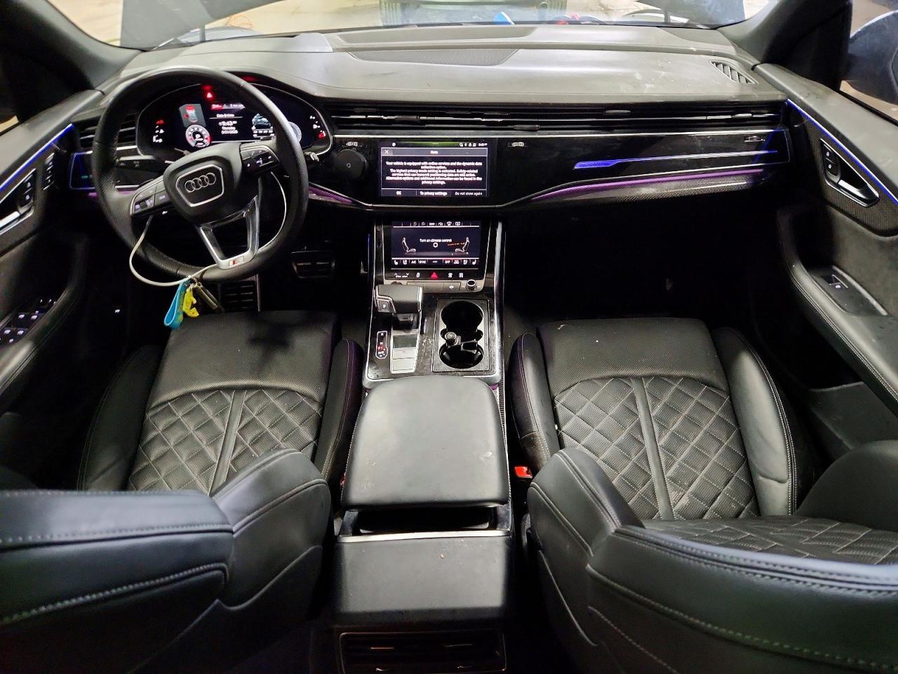 2022 AUDI SQ8