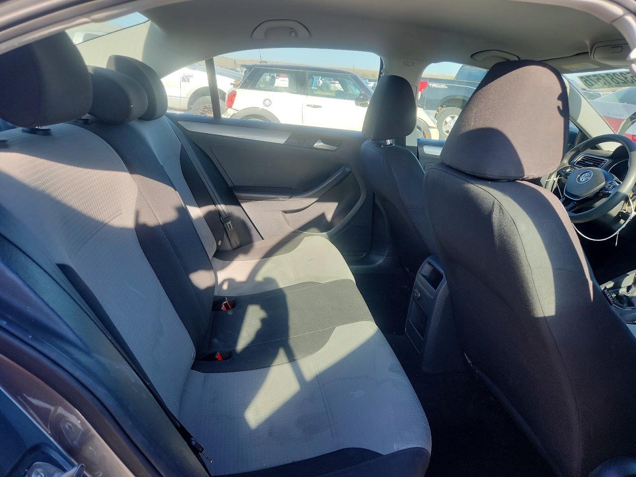 2017 VOLKSWAGEN JETTA