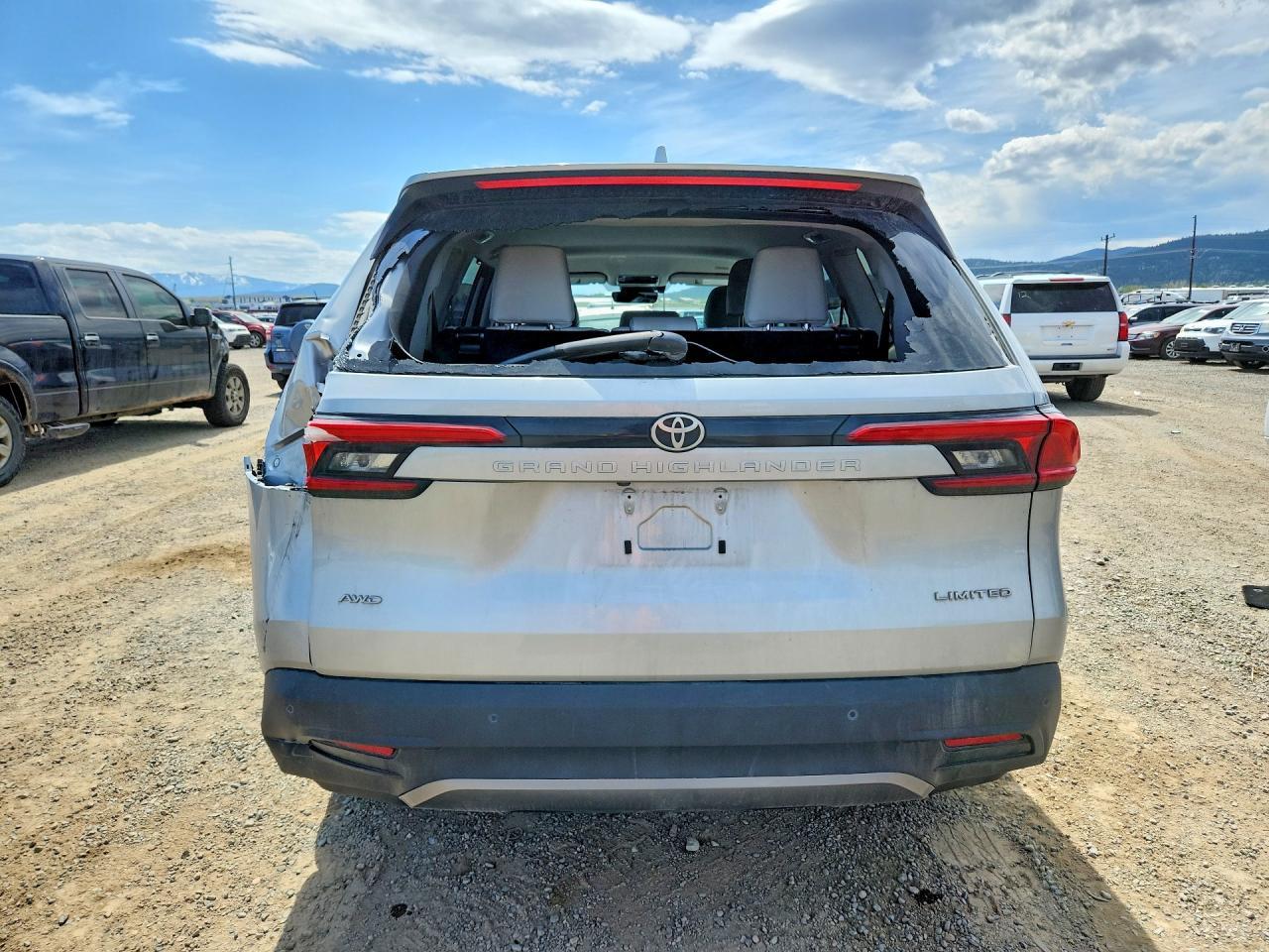 2024 TOYOTA HIGHLANDER