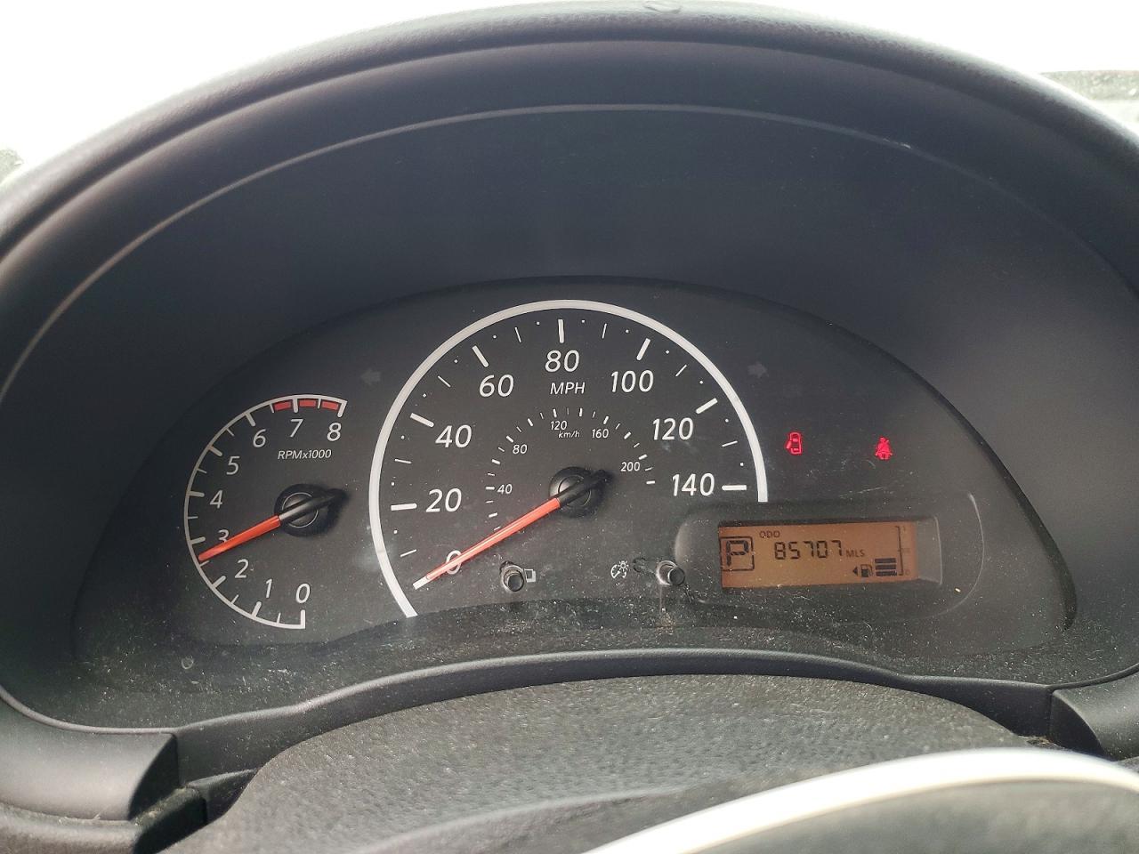 2017 NISSAN VERSA