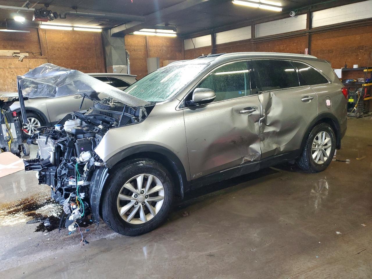 2017 KIA SORENTO