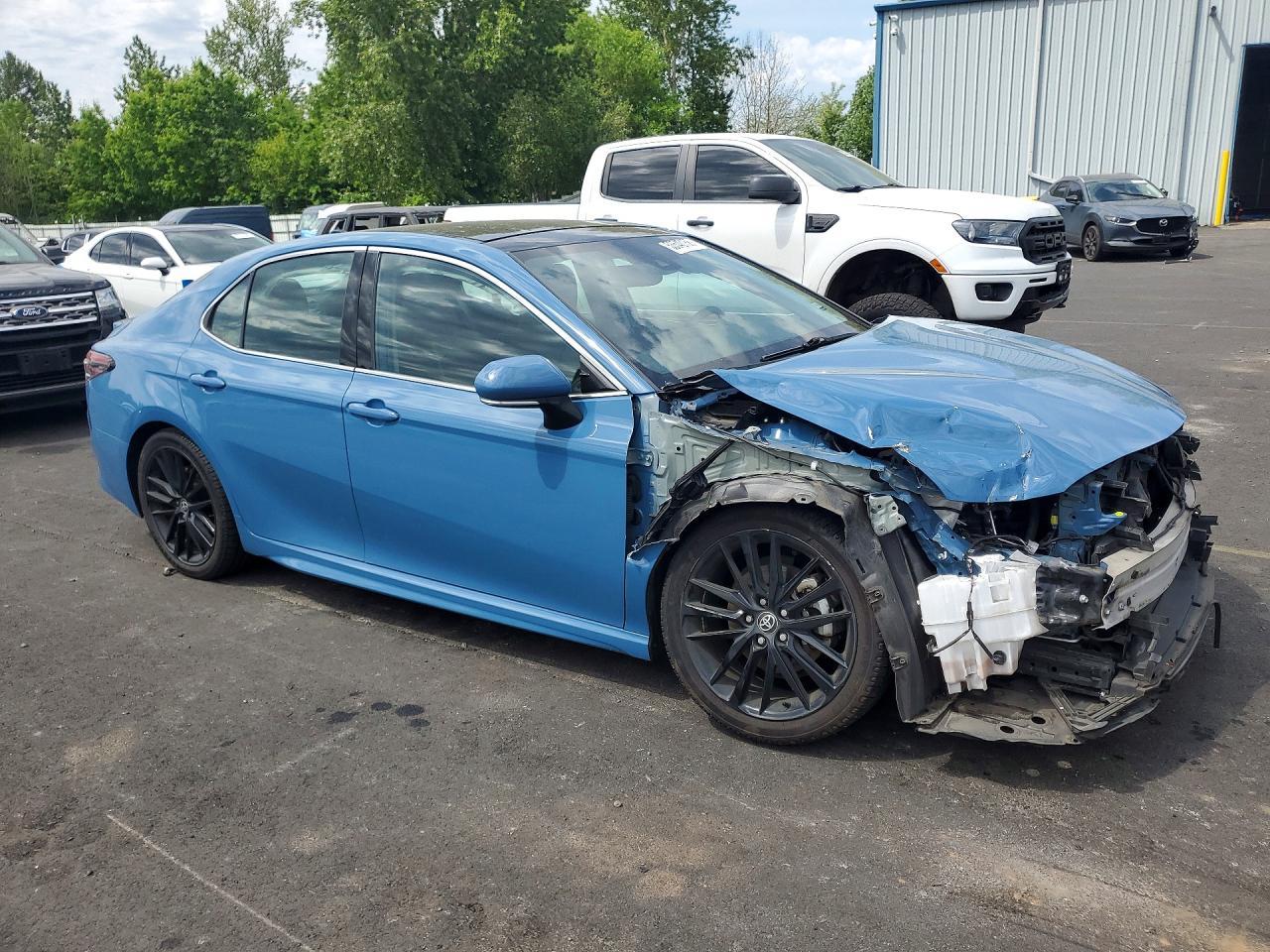 2023 TOYOTA CAMRY