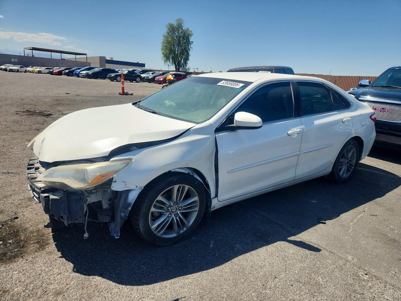 2016 TOYOTA CAMRY