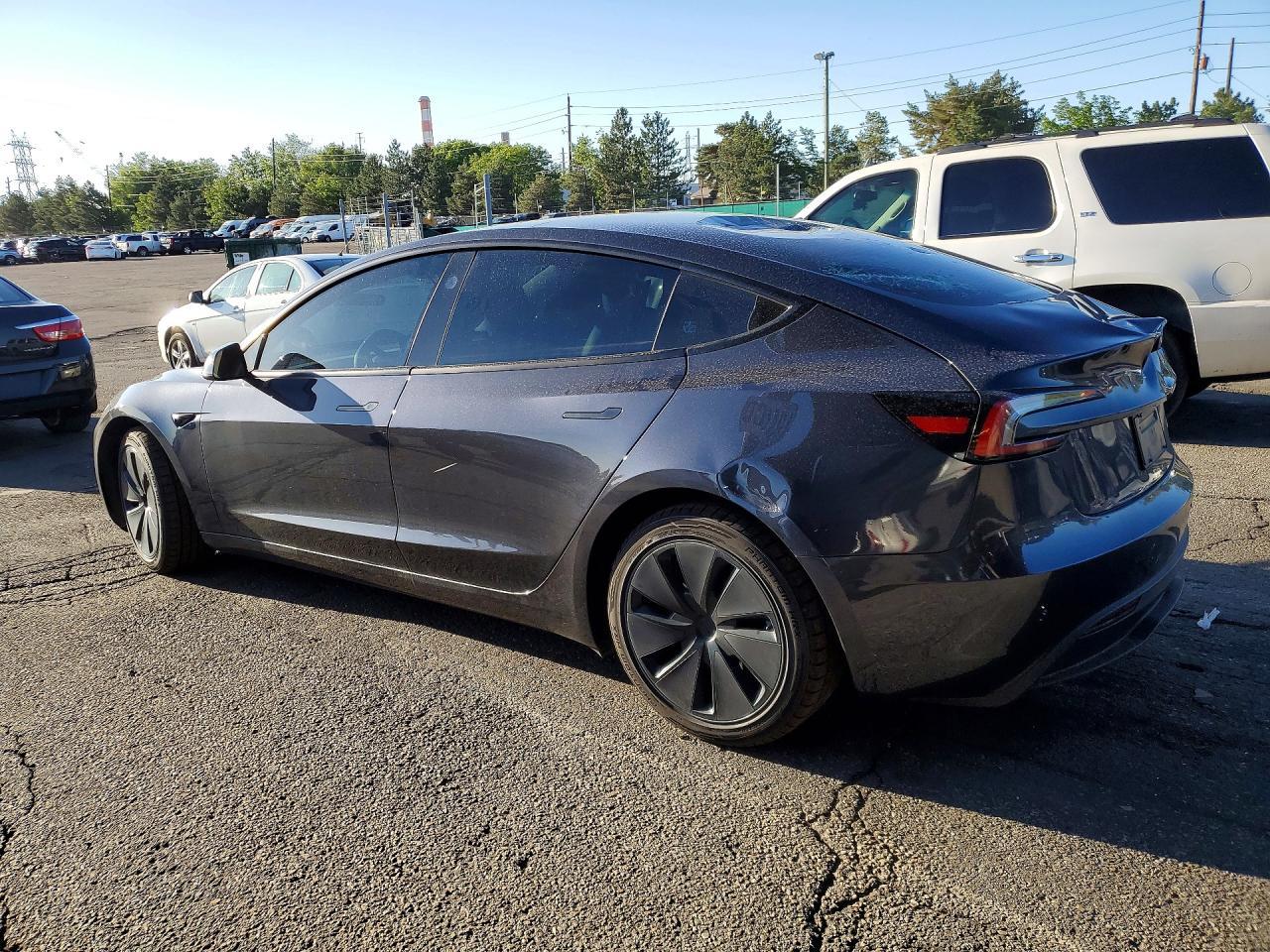 2024 TESLA MODEL 3