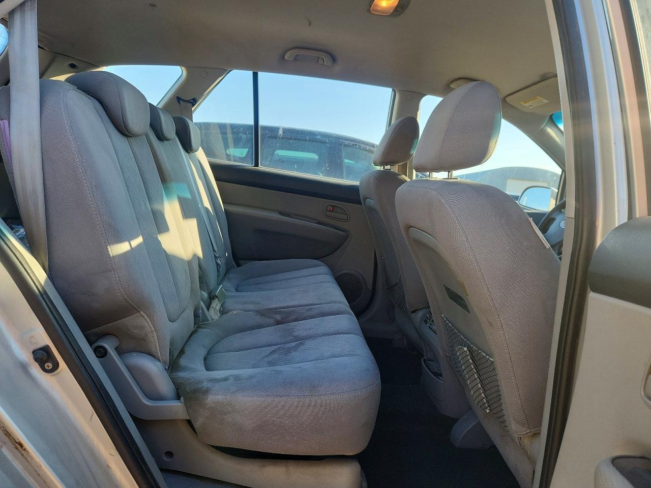 2008 KIA RONDO