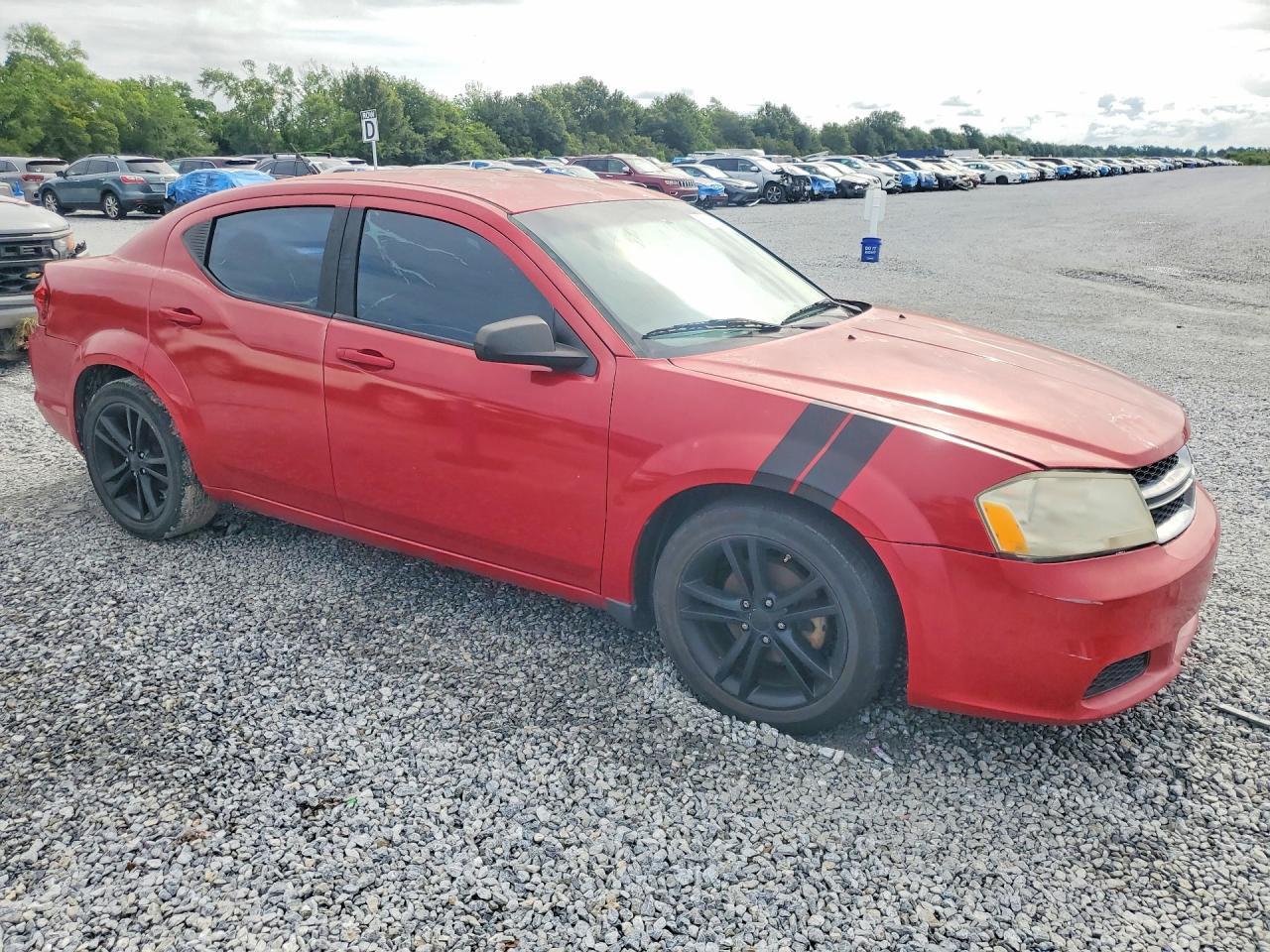 2012 DODGE Avenger