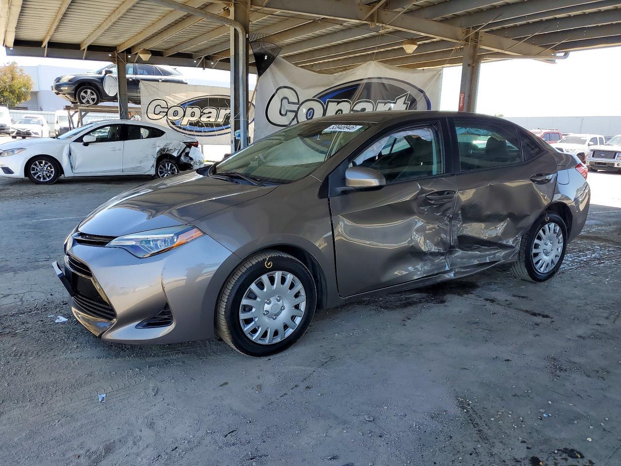 2018 TOYOTA COROLLA