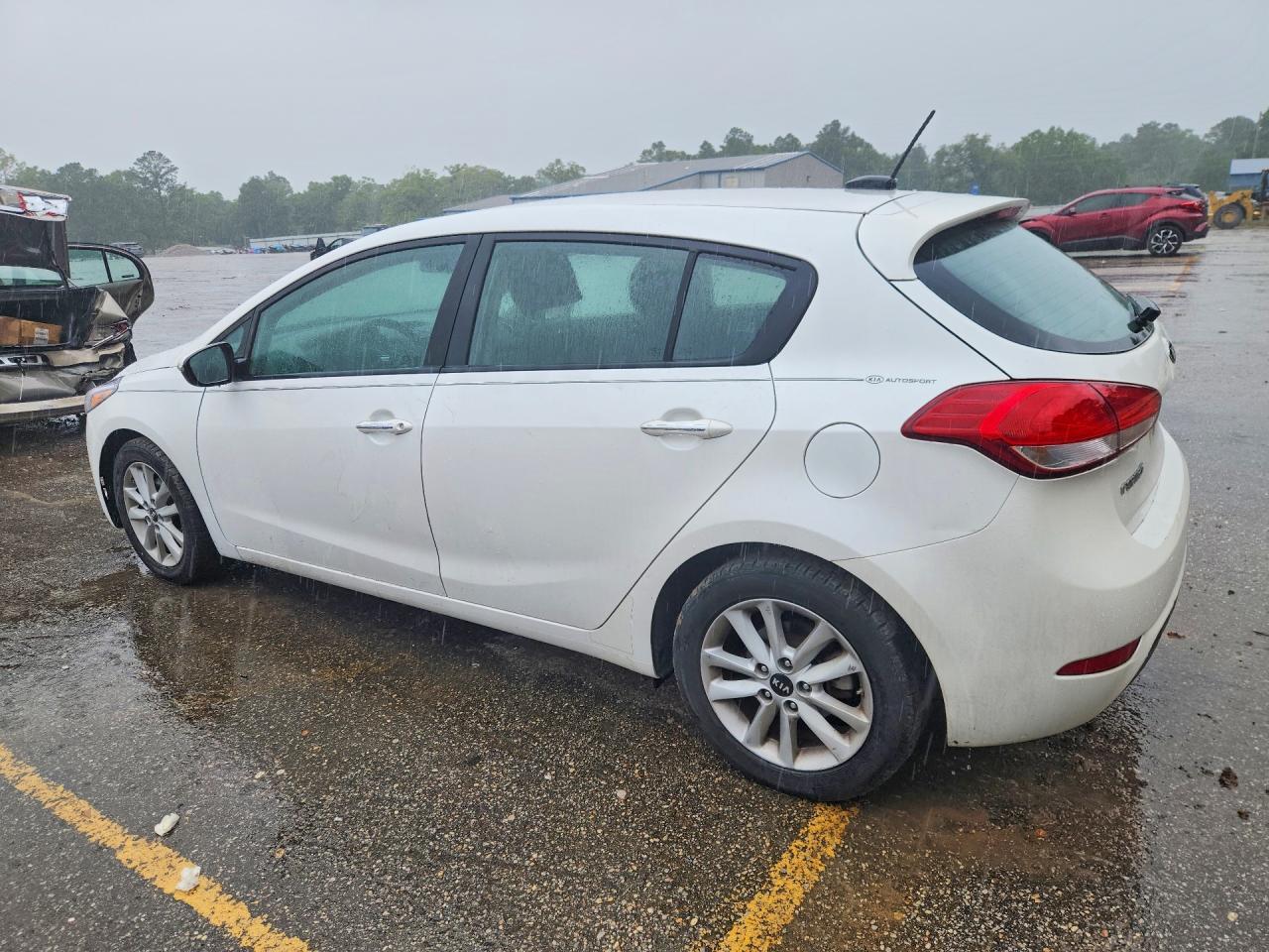2017 KIA FORTE