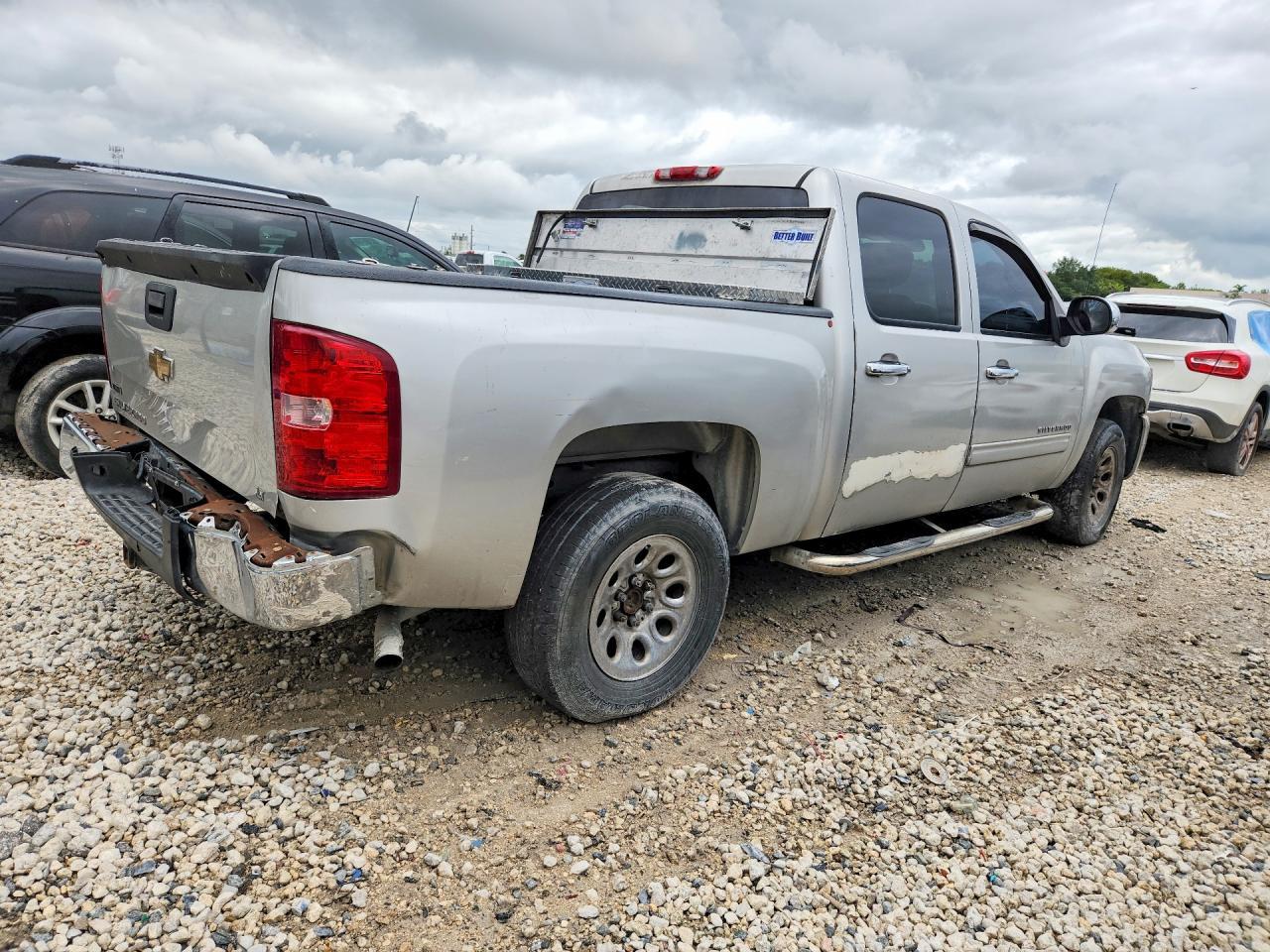 2011 CHEVROLET SILVERADO 1500