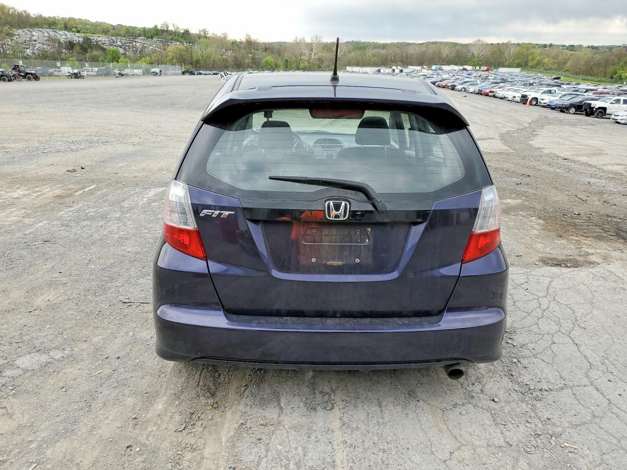 2010 HONDA FIT