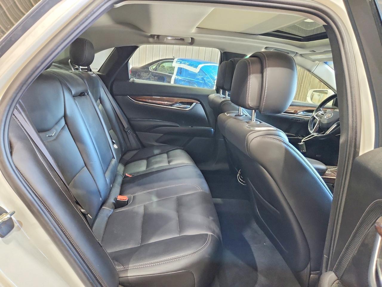 2013 CADILLAC XTS