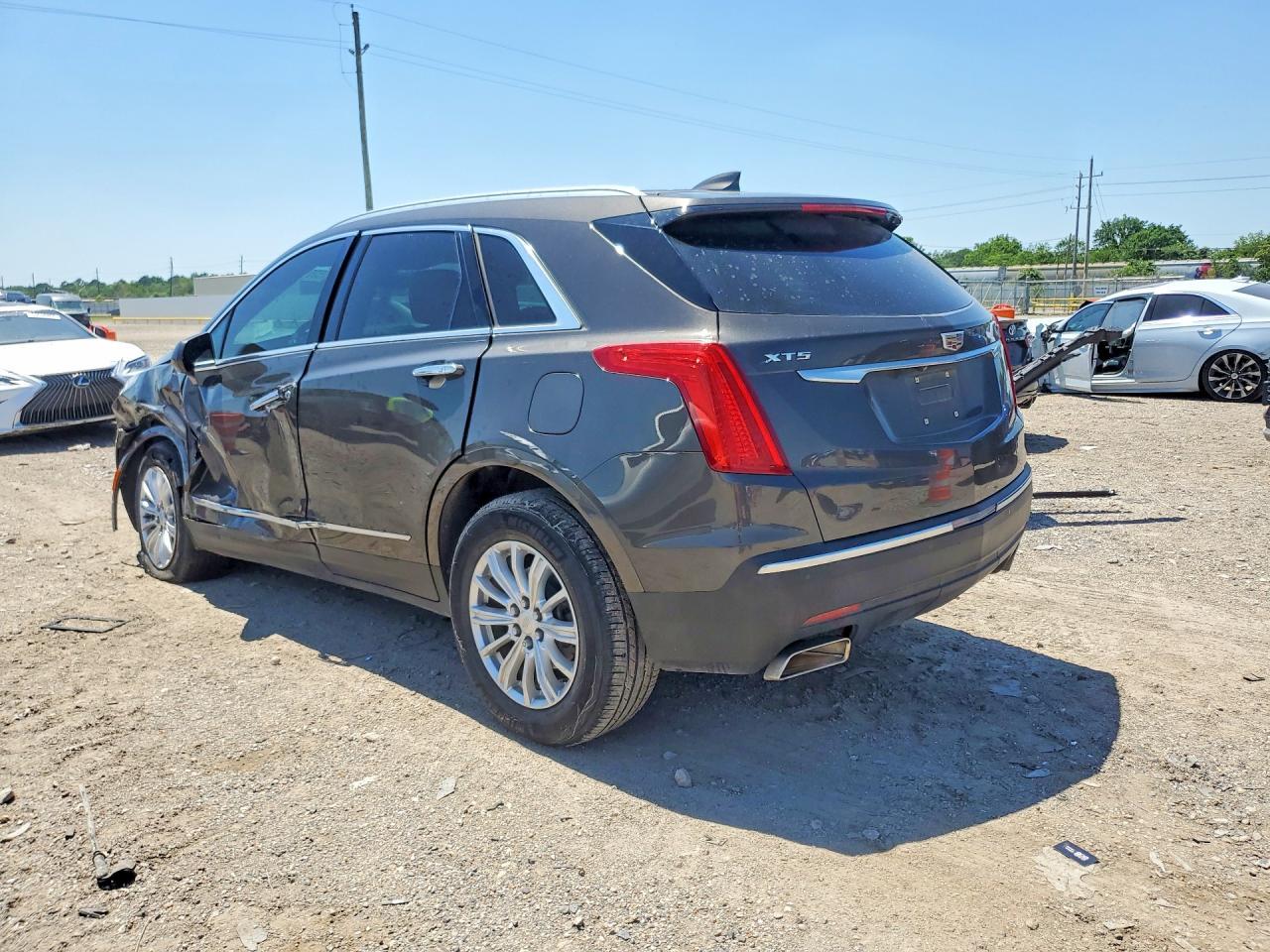 2019 CADILLAC XT5