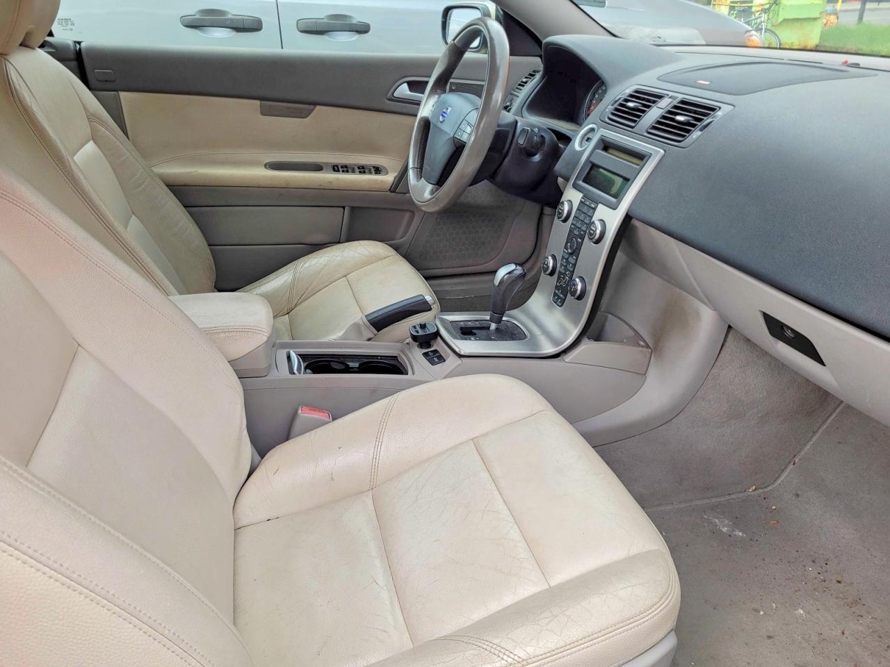 2007 VOLVO C70