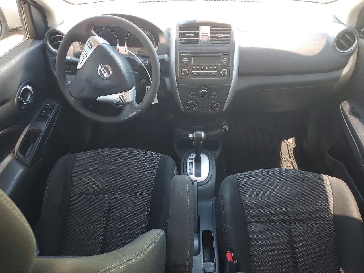 2017 NISSAN VERSA