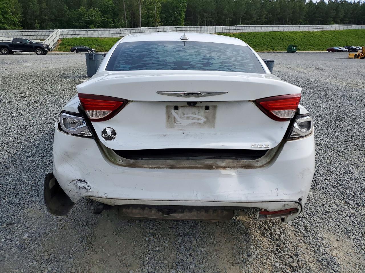 2015 CHRYSLER 200