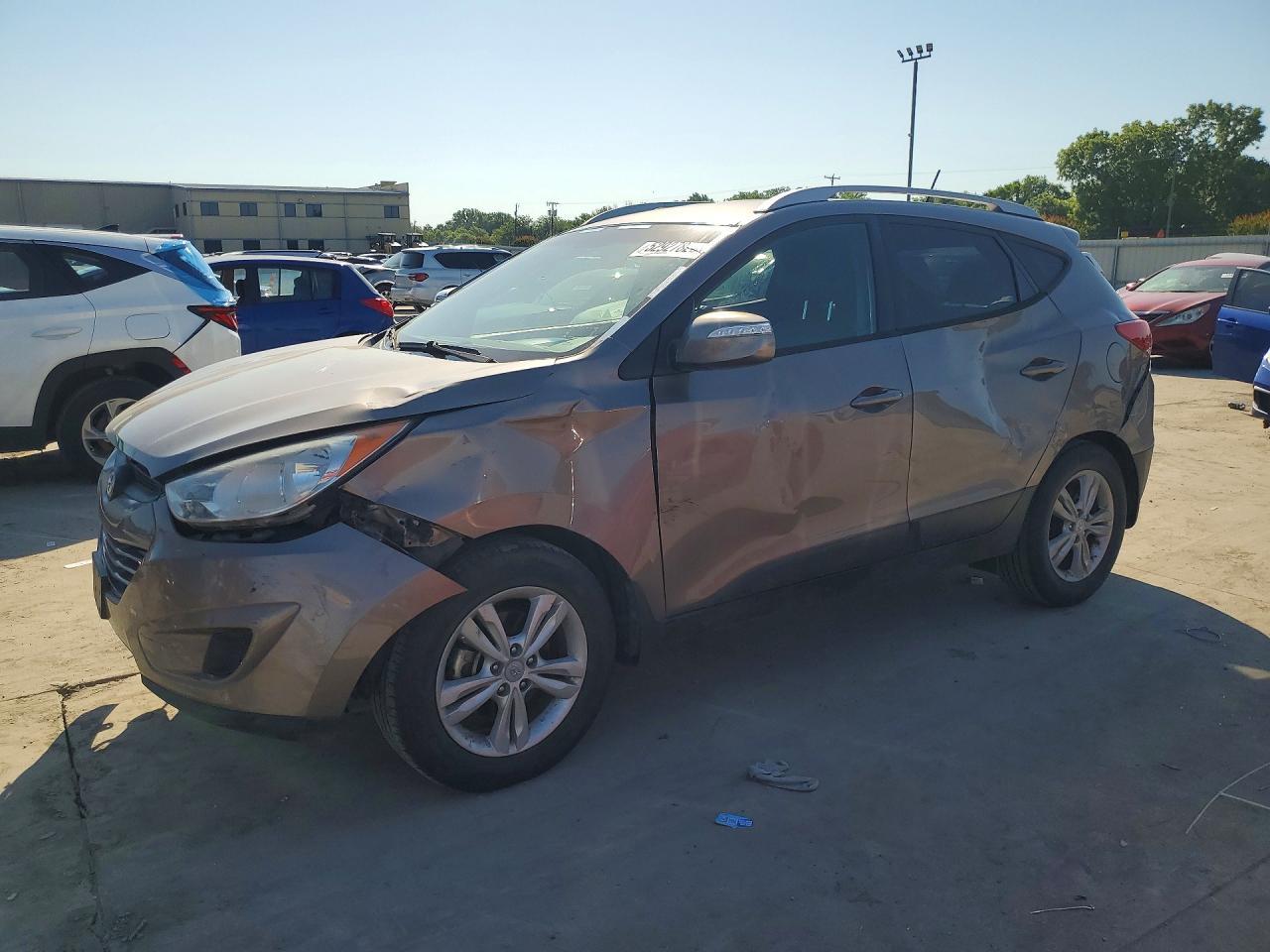 2012 HYUNDAI TUCSON