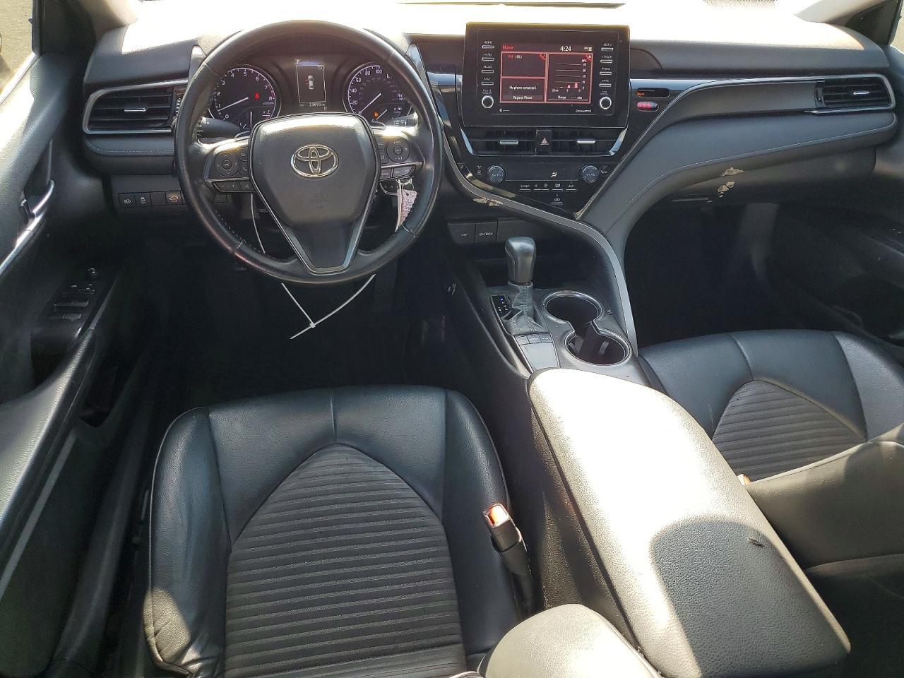 2022 TOYOTA CAMRY