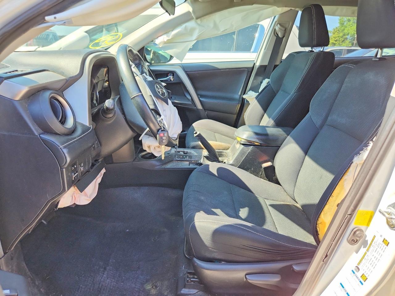 2016 TOYOTA RAV4