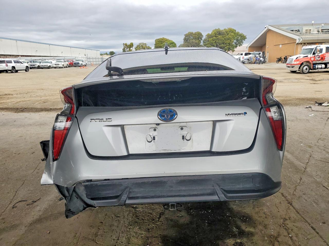 2017 TOYOTA PRIUS