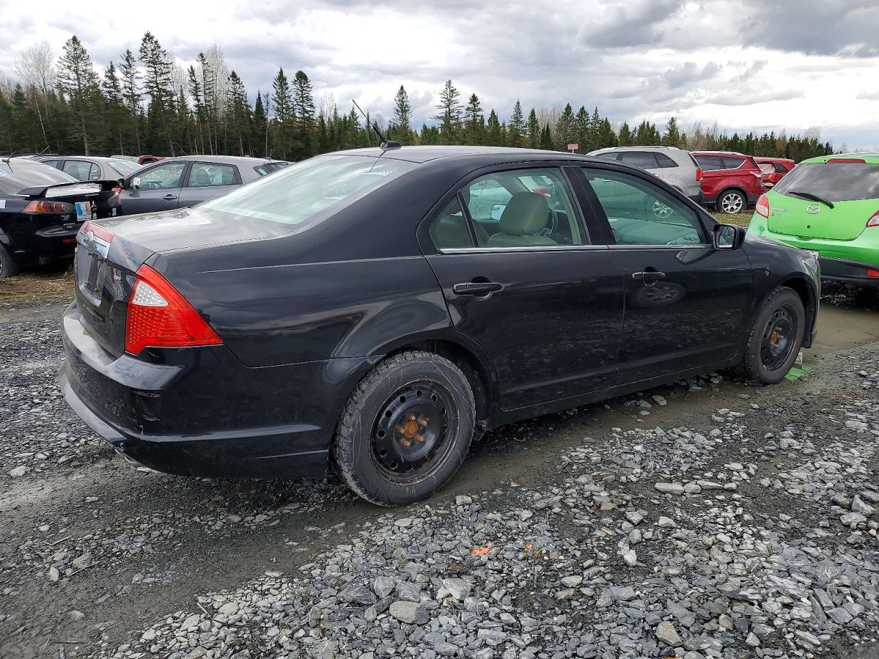 2011 FORD FUSION