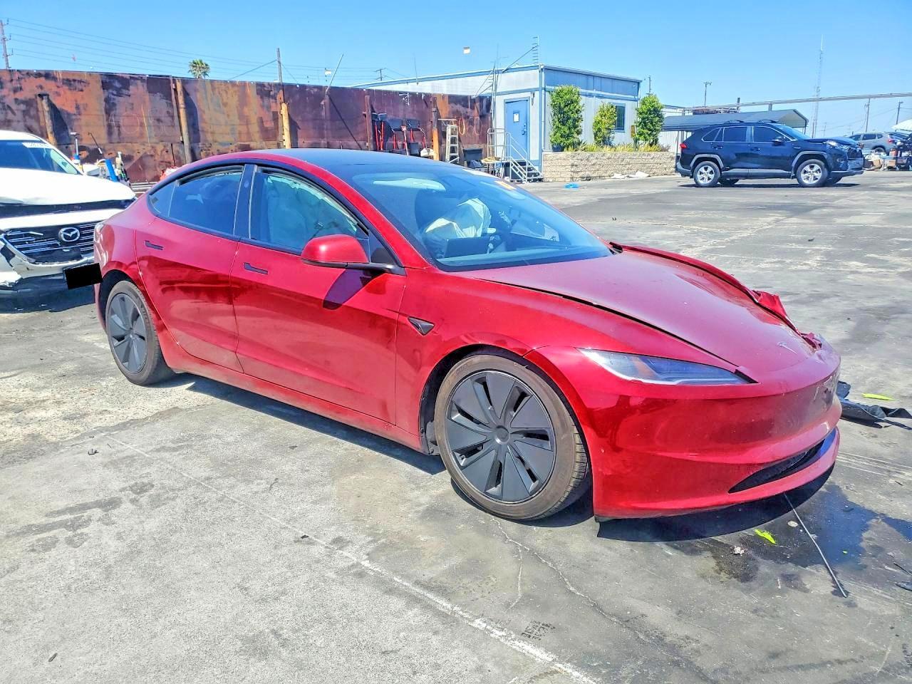 2025 TESLA MODEL 3