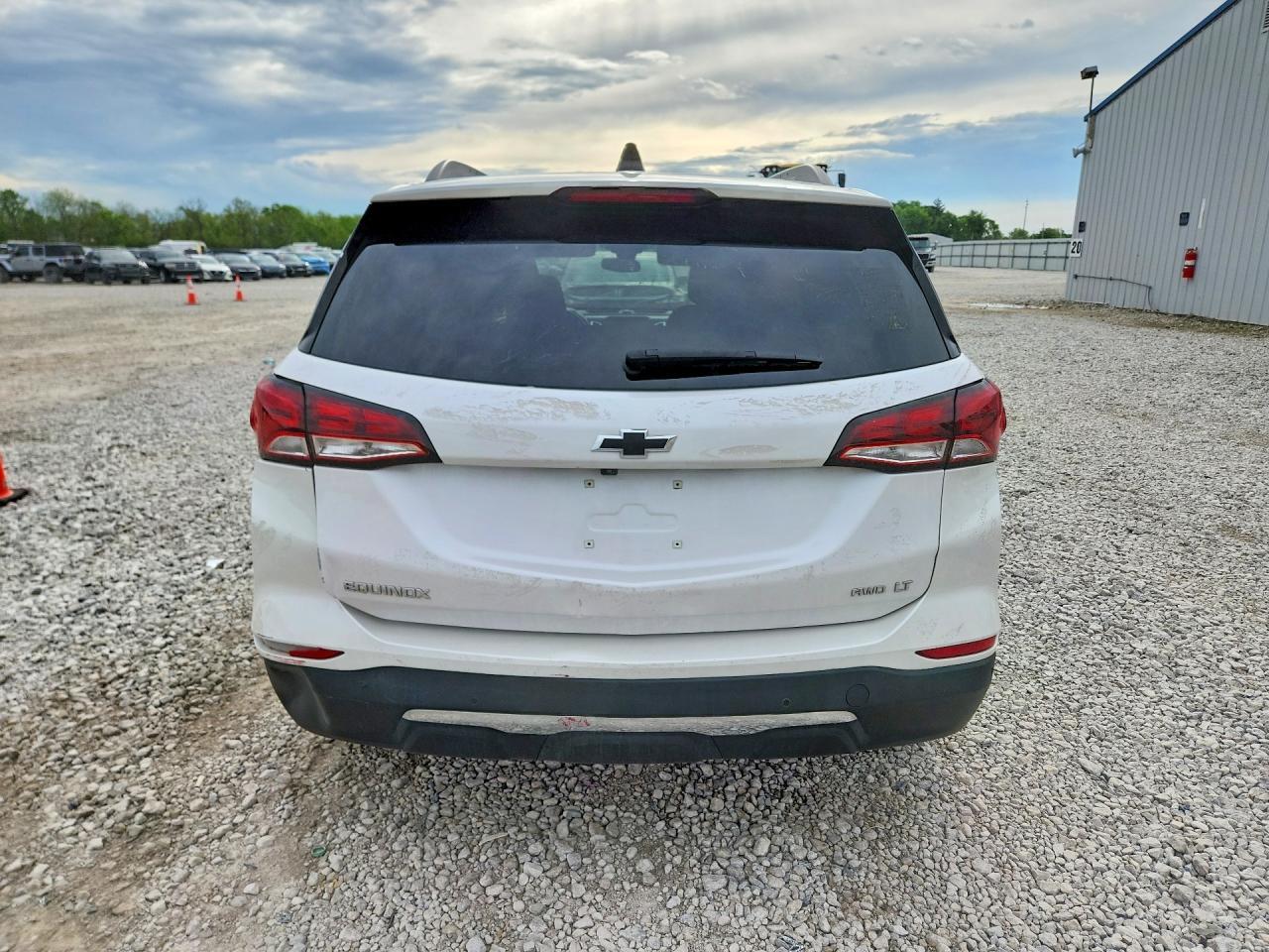 2022 CHEVROLET EQUINOX