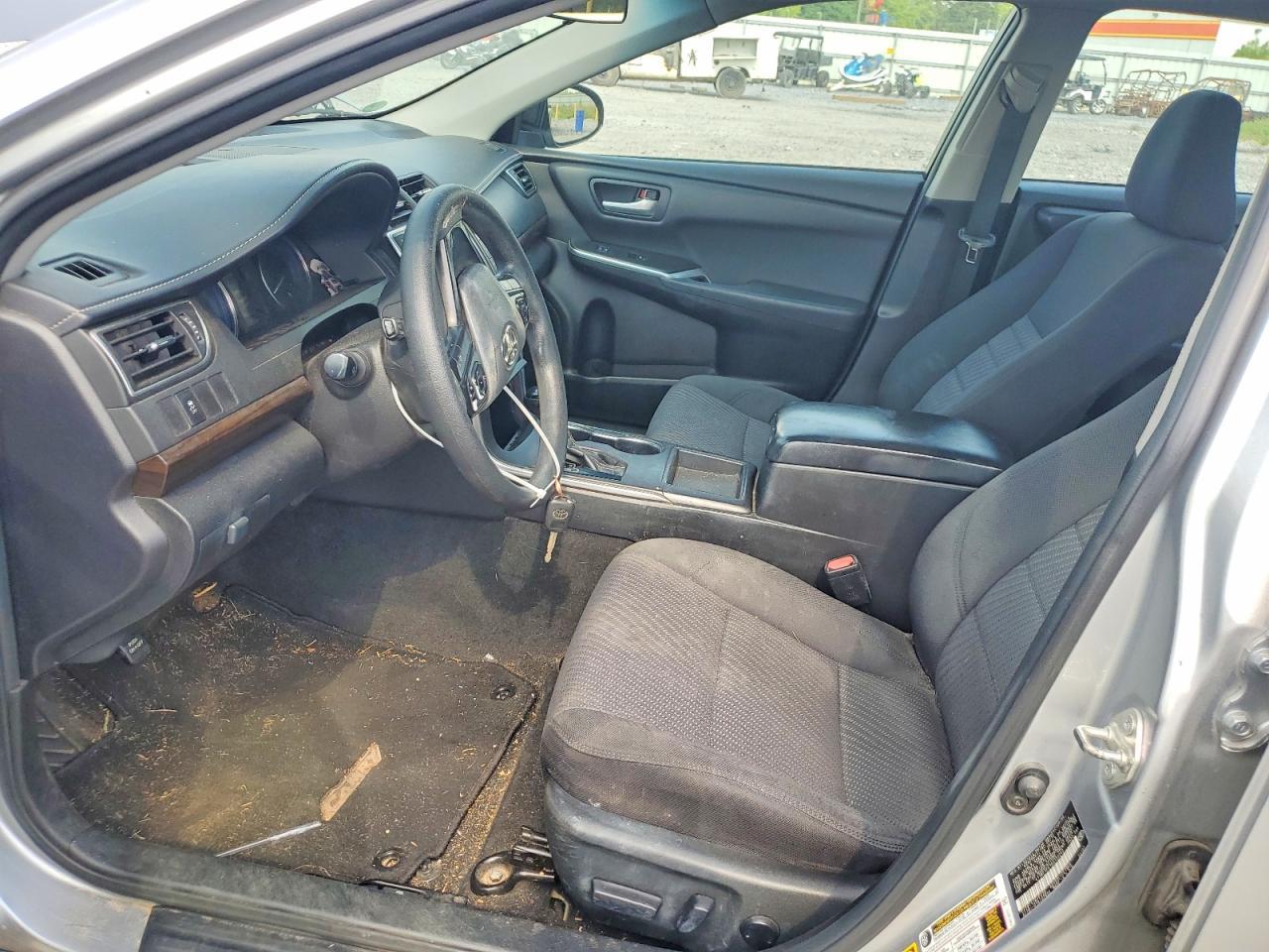 2016 TOYOTA CAMRY