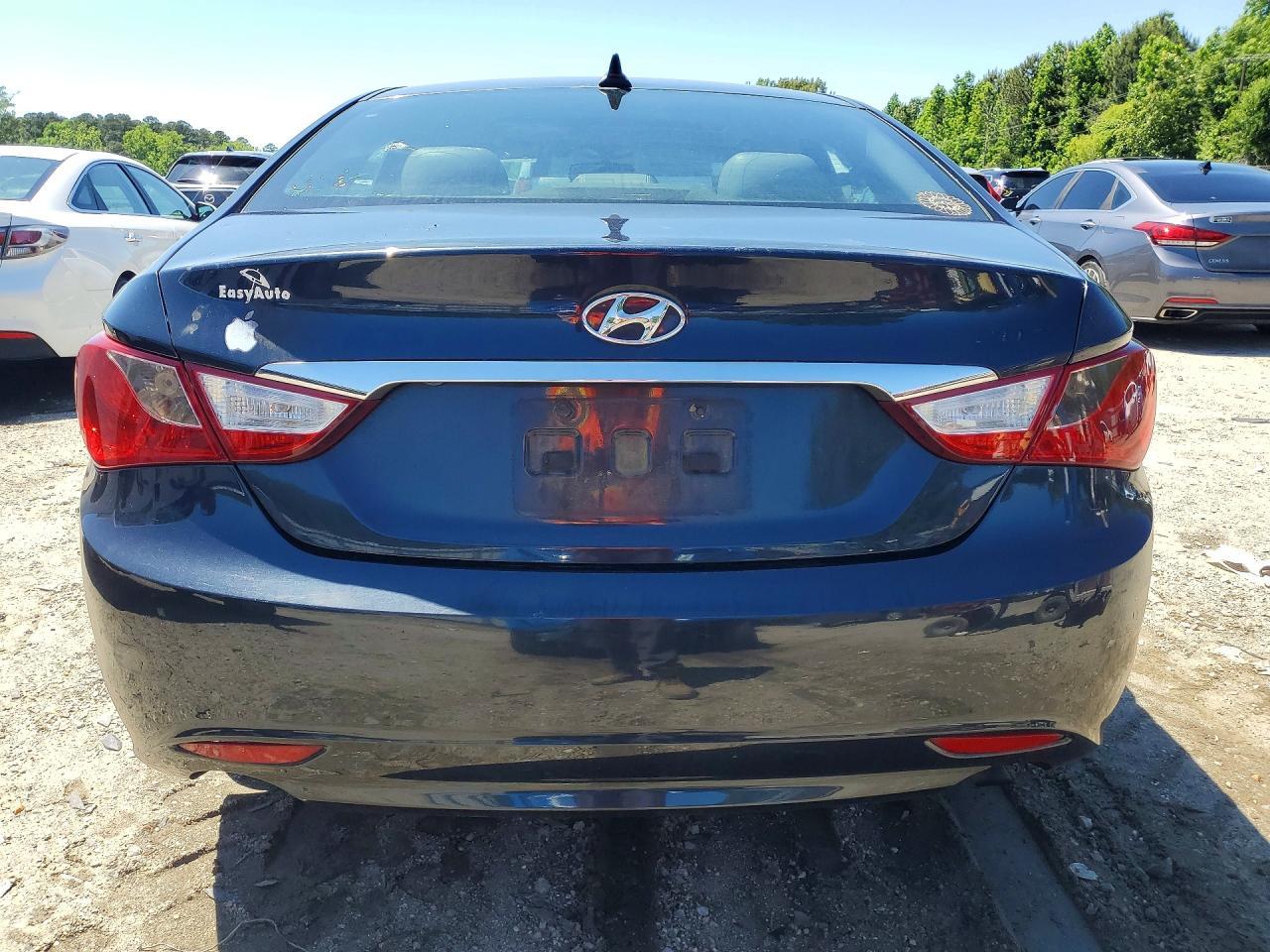 2011 HYUNDAI SONATA