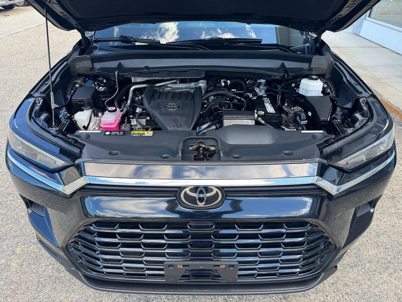 2024 TOYOTA HIGHLANDER