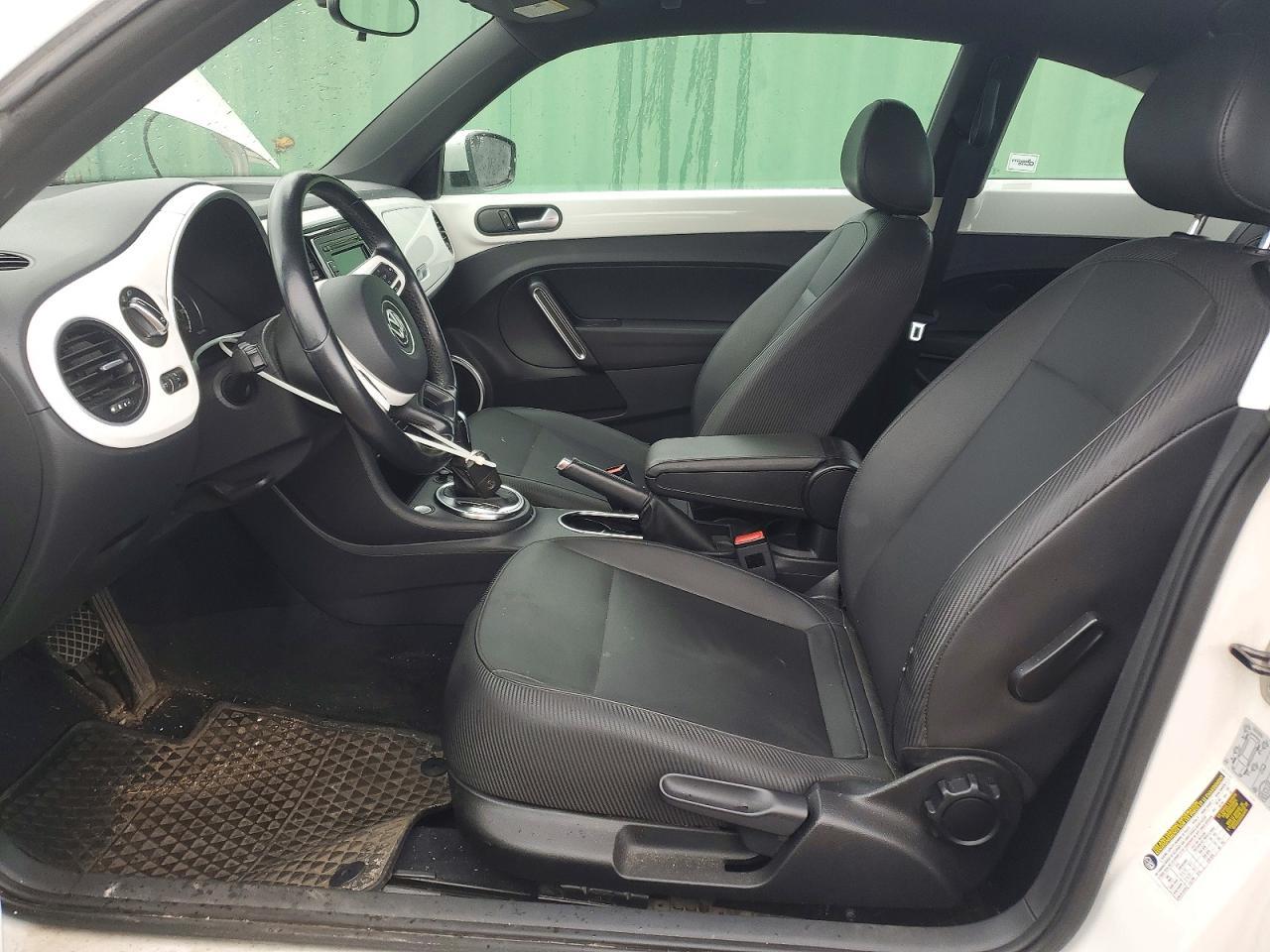 2014 VOLKSWAGEN Beetle