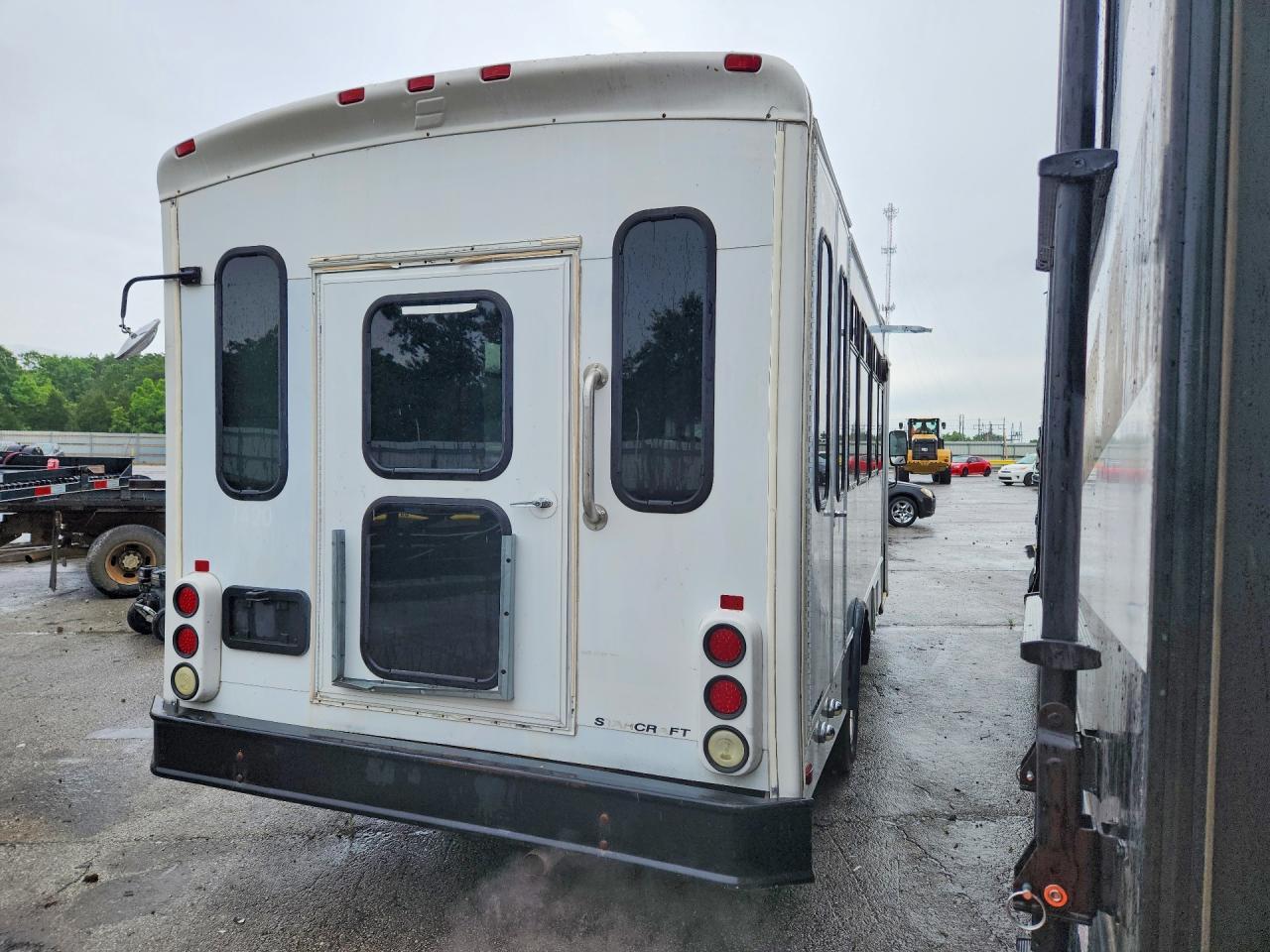 2006 FORD ECONOLINE