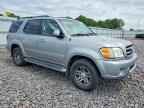 2004 TOYOTA Sequoia