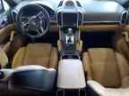 2018 PORSCHE CAYENNE