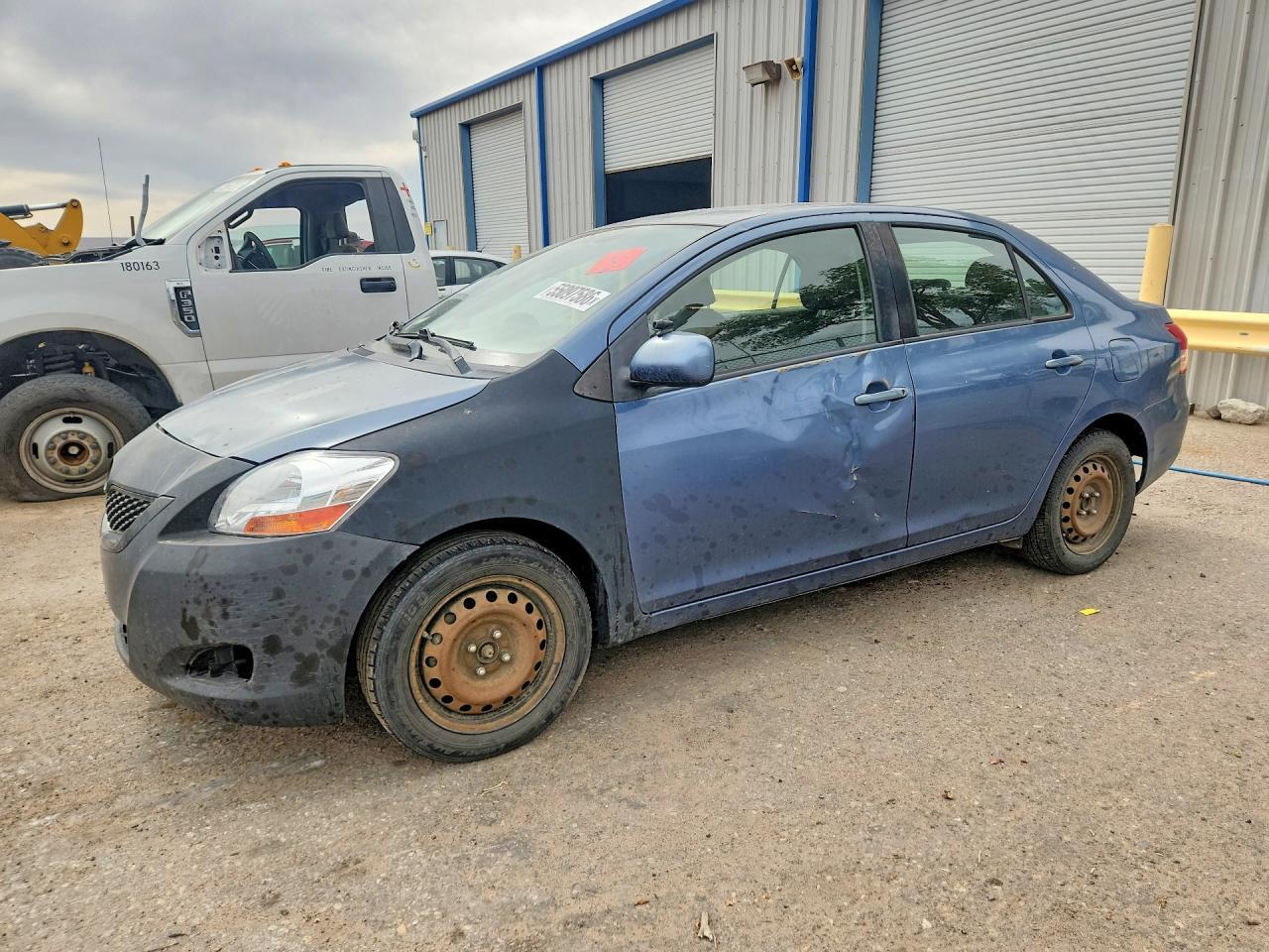 2012 TOYOTA YARIS