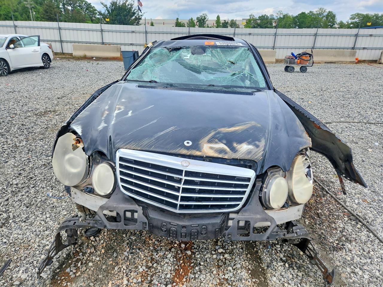 2009 MERCEDES-BENZ E-Class