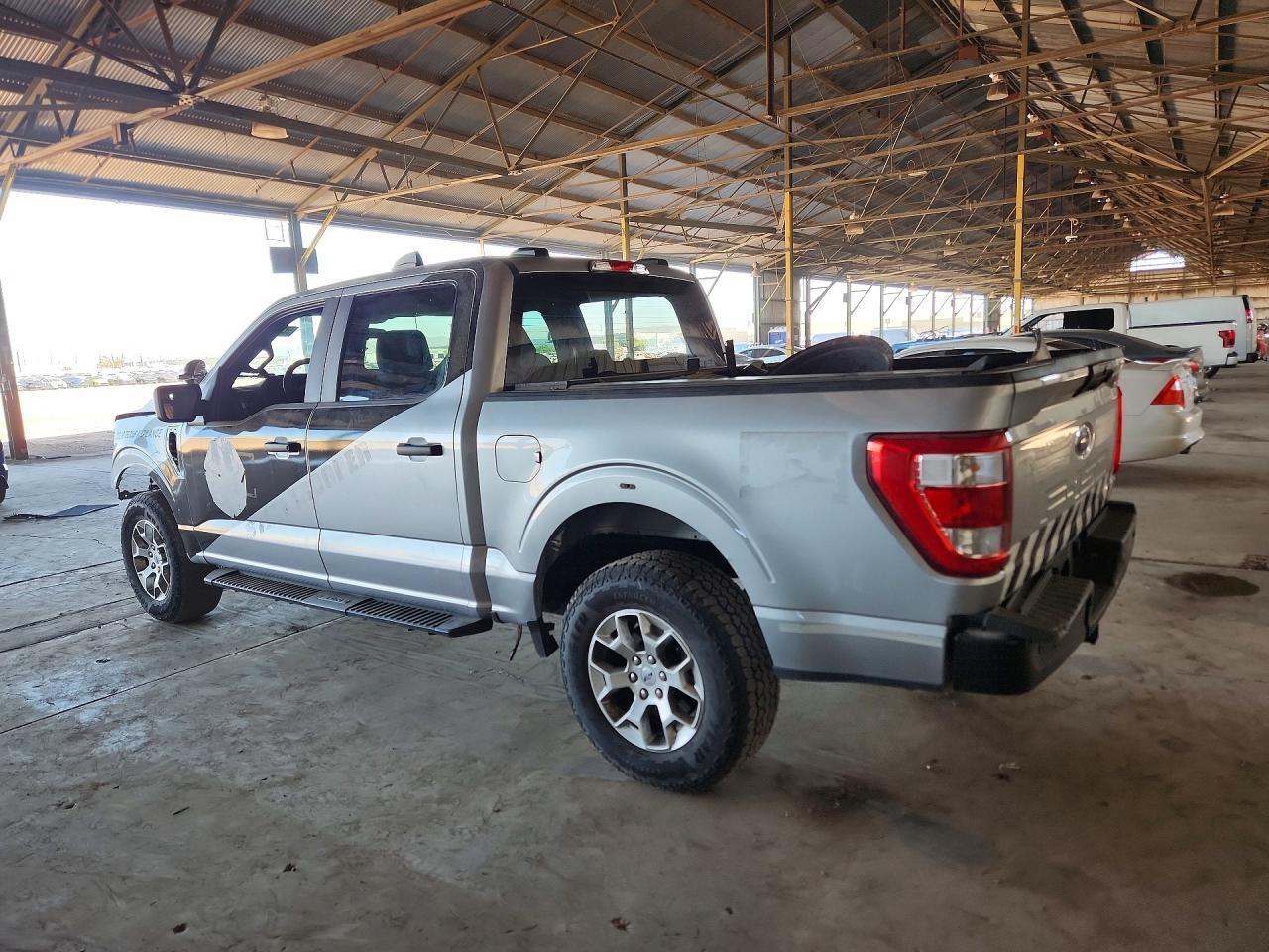 2022 FORD F-150 Lightning