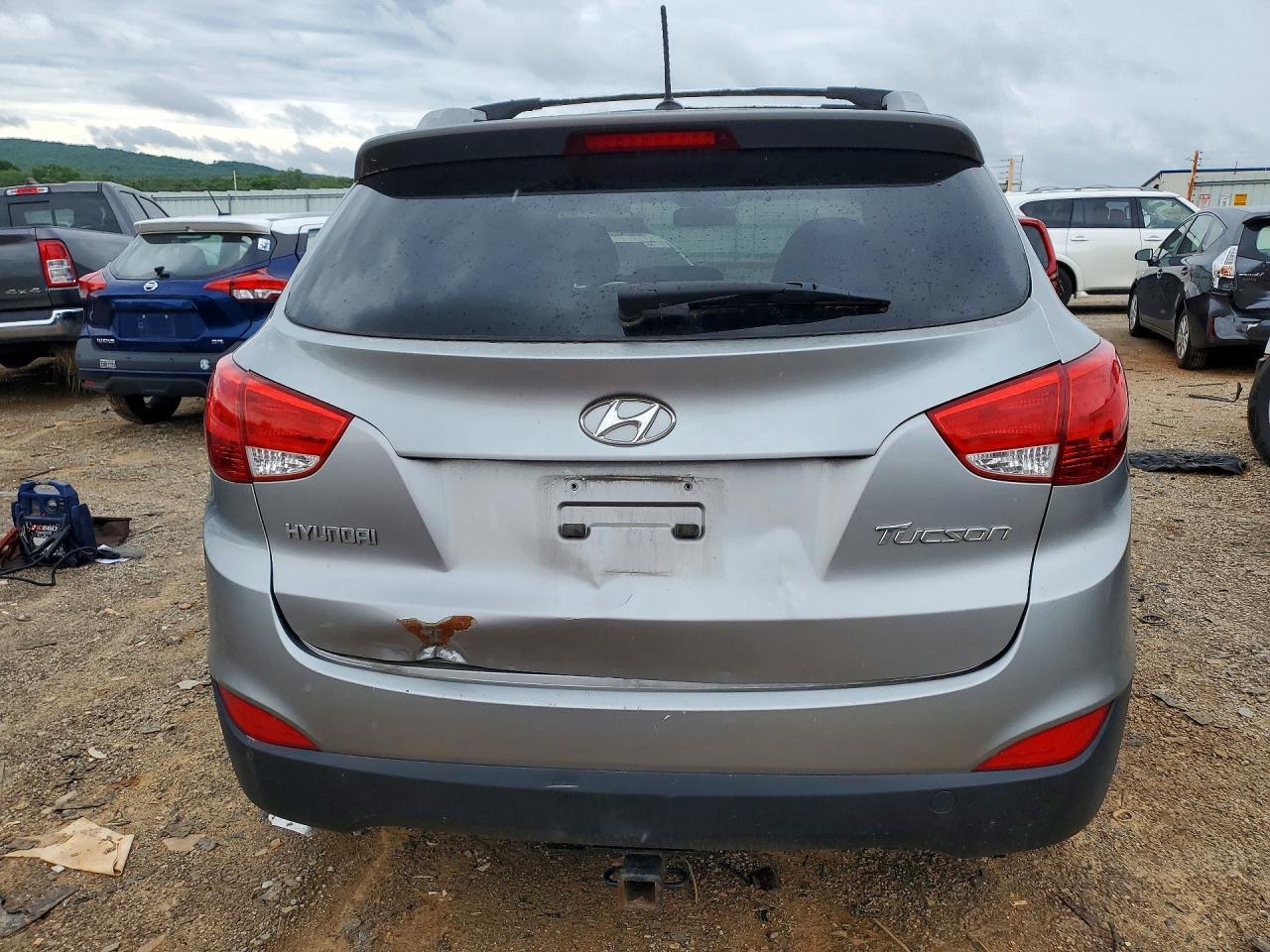 2012 HYUNDAI TUCSON