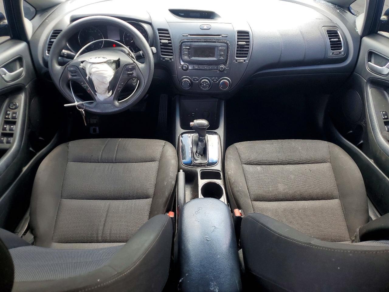 2017 KIA FORTE