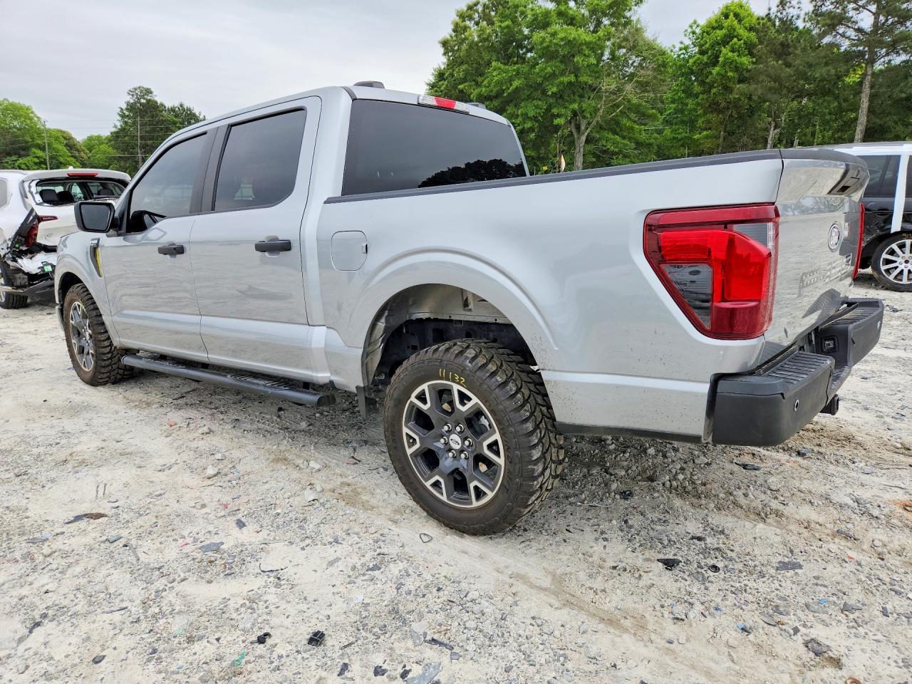 2024 FORD F-150 Lightning