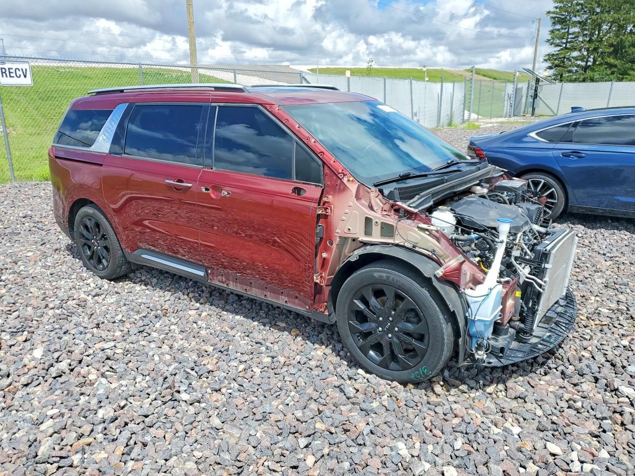 2022 KIA Carnival