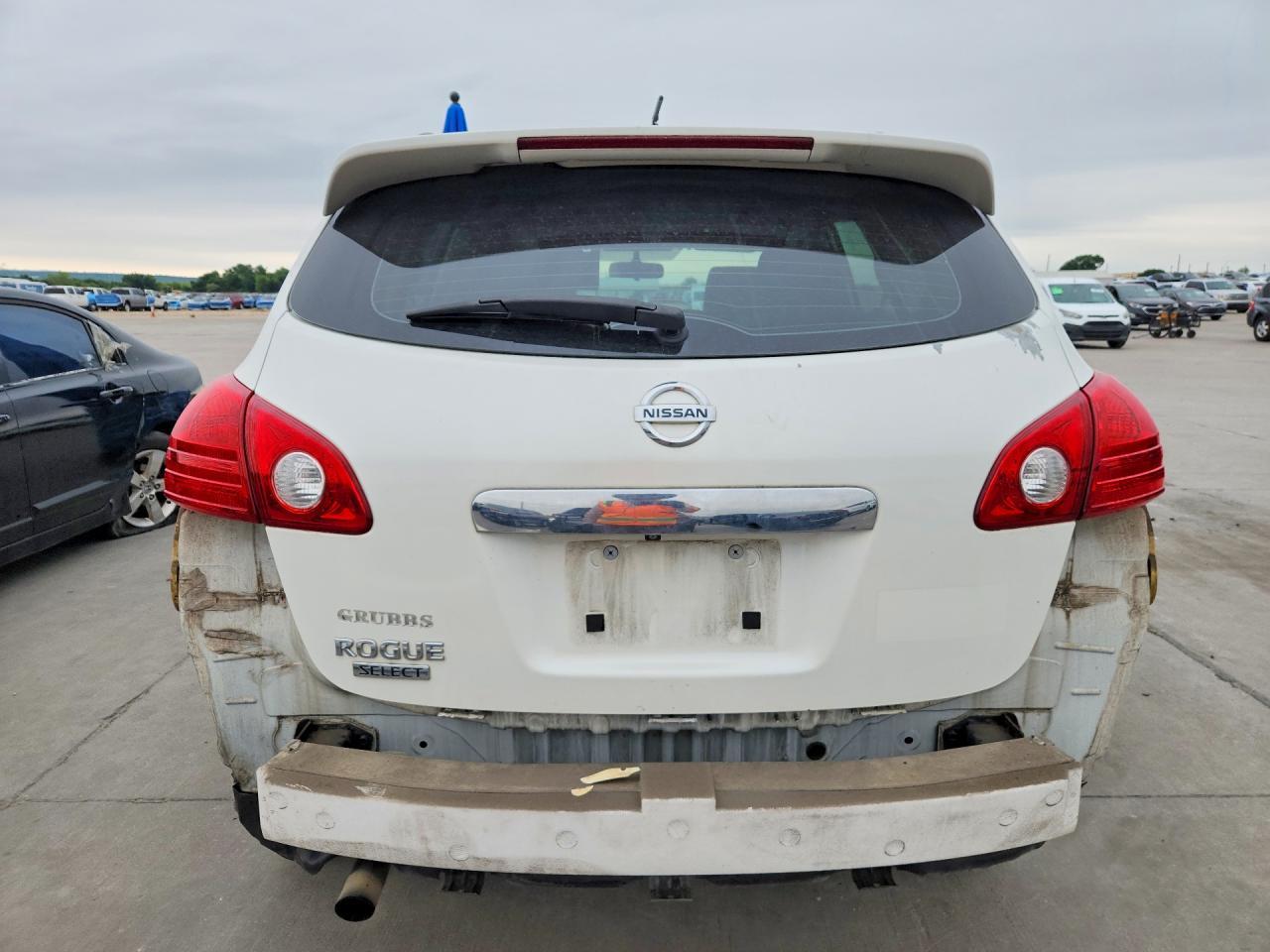 2014 NISSAN ROGUE