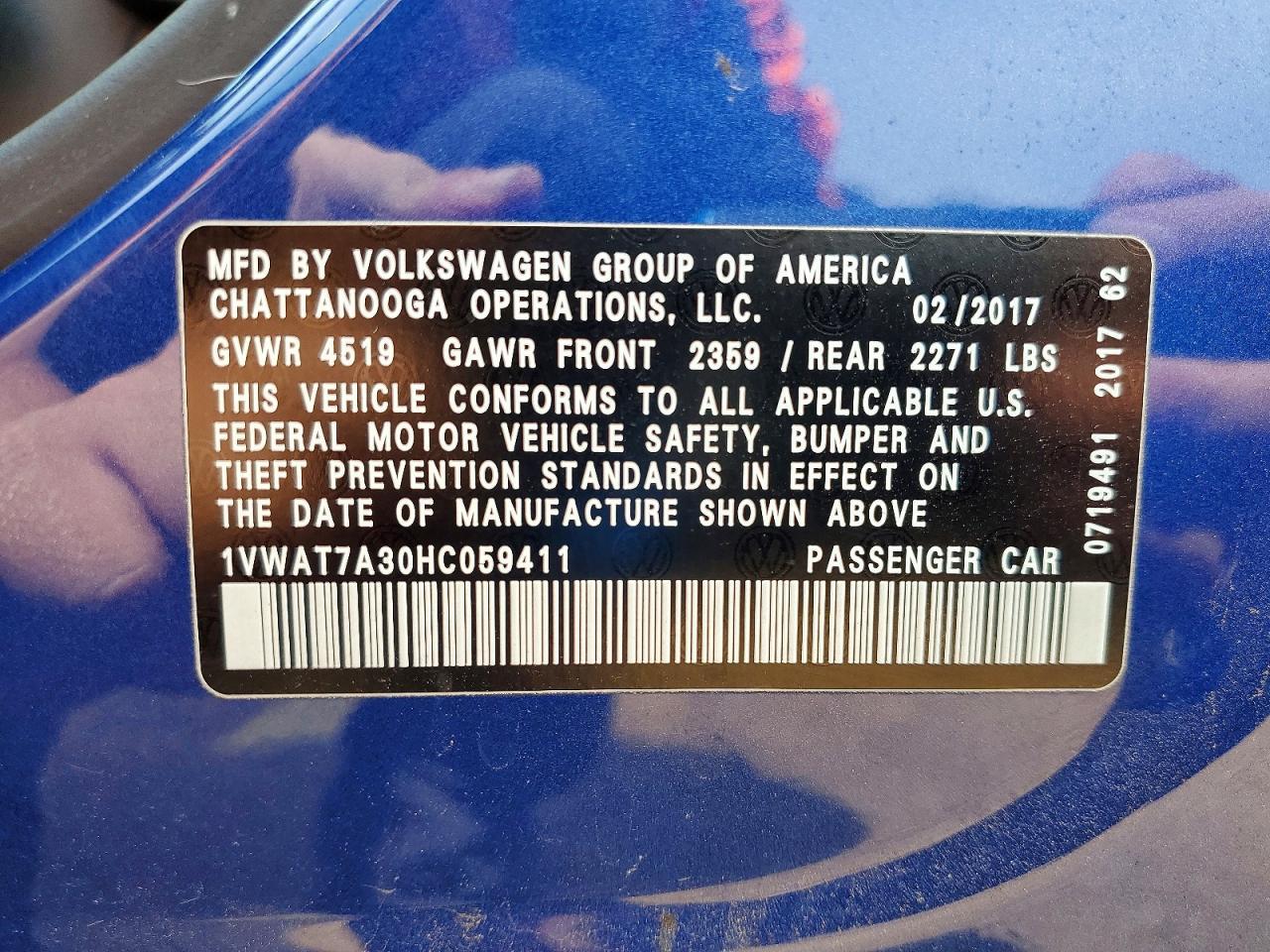2017 VOLKSWAGEN Passat
